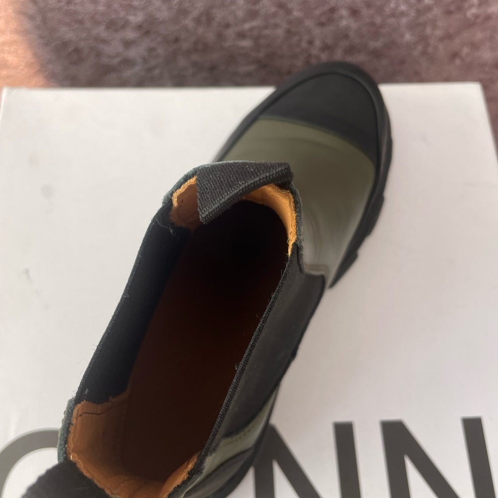 Ganni ankle leather boots